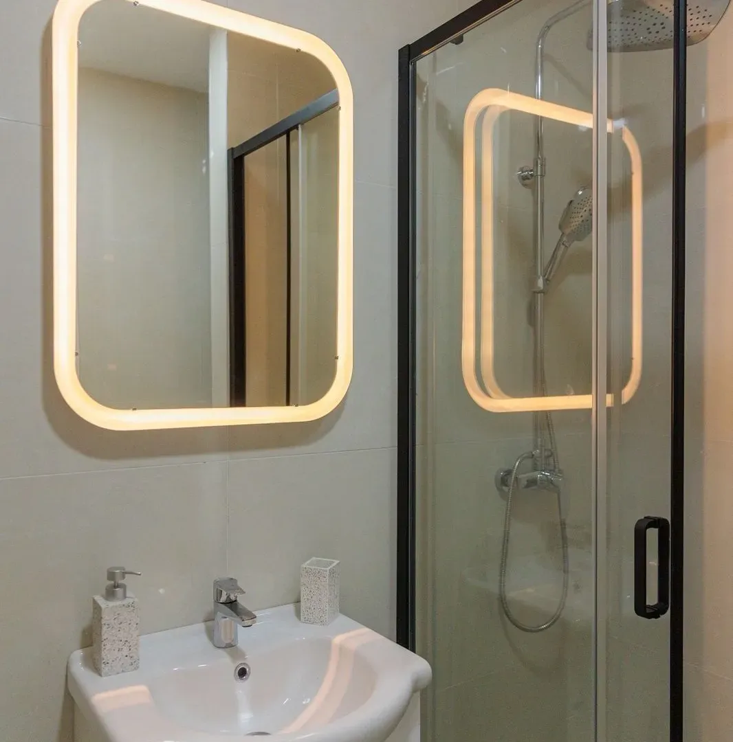 Prodaja, jednosoban stan, 45m², Centar, Tivat