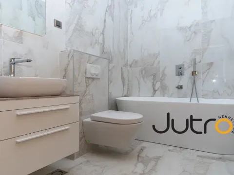 Izdavanje, trosoban stan, 120m², Podgorica, Crna Gora - image 7