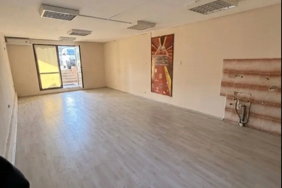 Rent, office space, 45m², Tološi, Podgorica