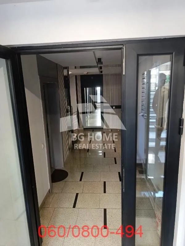 Prodaja, dvosoban stan, 71m², Voždovac Sve Podlokacije, Beograd