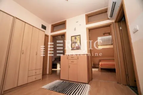 Rent, three bedroom apartment, 110m², Vukov Spomenik, Zvezdara Sve Podlokacije - image 18
