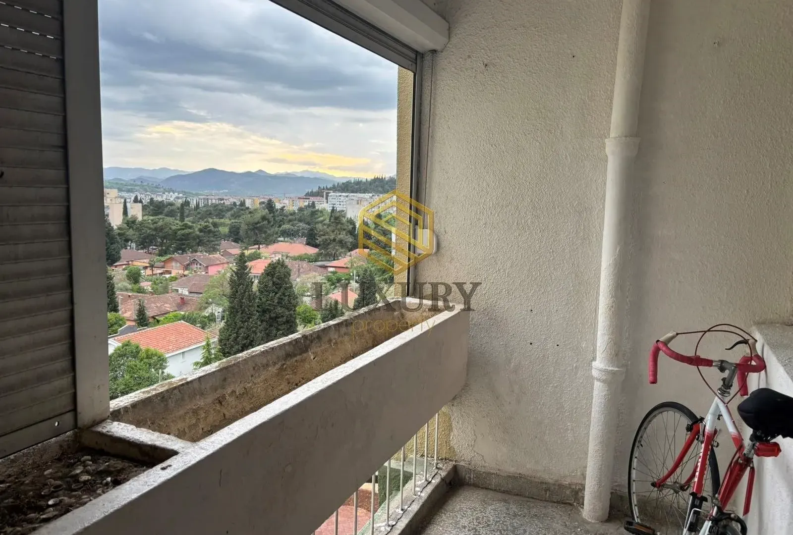 Prodaja, jednosoban stan, 47m², Gintaš, Podgorica