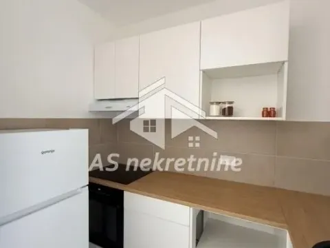 Izdavanje, dvosoban stan, 39m², Bul Kralja Aleksandra, Zvezdara Sve Podlokacije - image 10