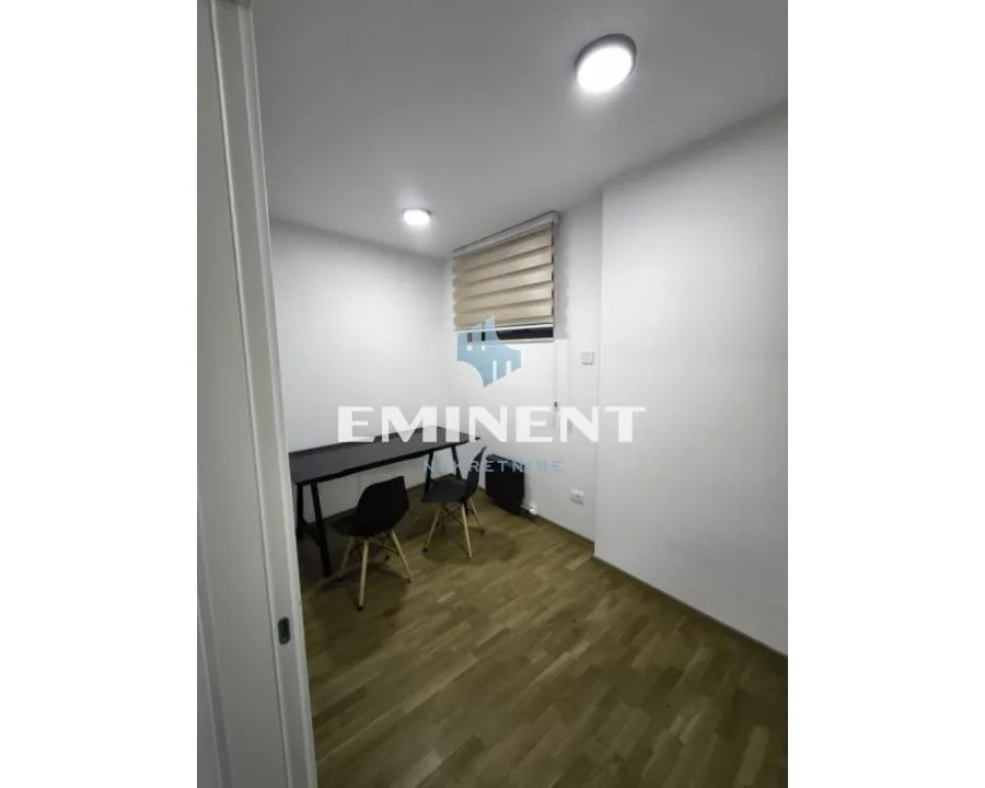 Rent, three bedroom apartment, 60m², Južni Bulevar, Vračar Sve Podlokacije