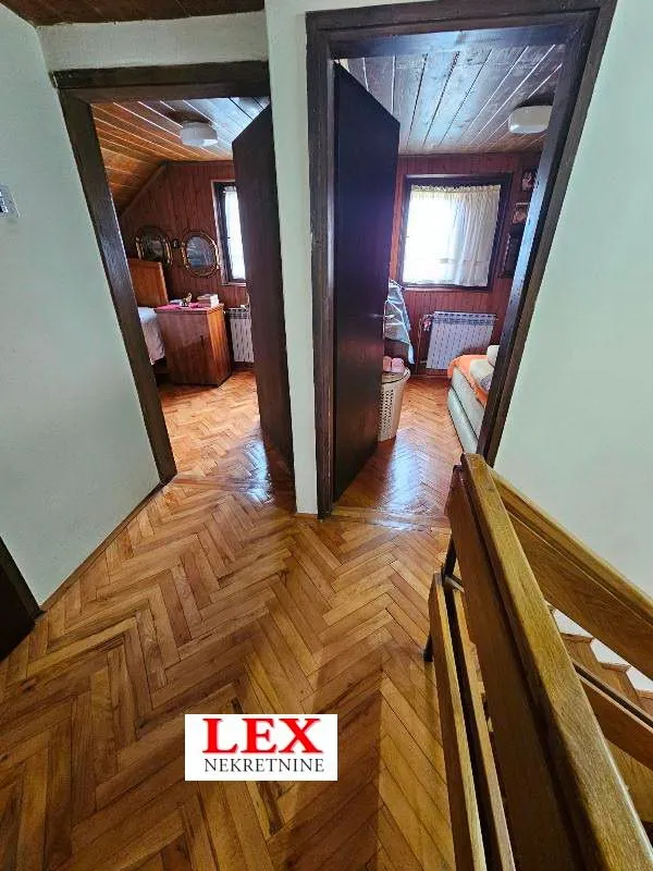 Sale, house, 191m², Mladenovac, Beograd