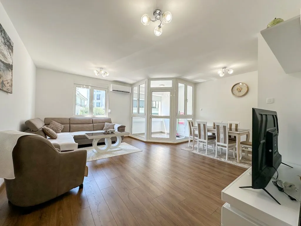 Rent, three bedroom apartment, 110m², Tološka šuma, Podgorica