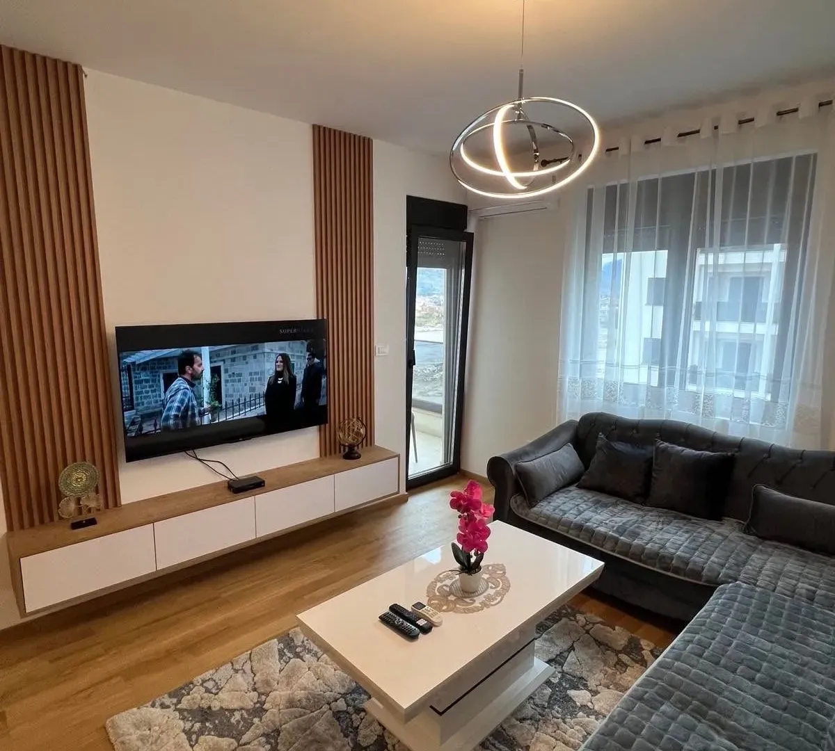 Izdavanje, jednosoban stan, 47m², City Kvart, Podgorica