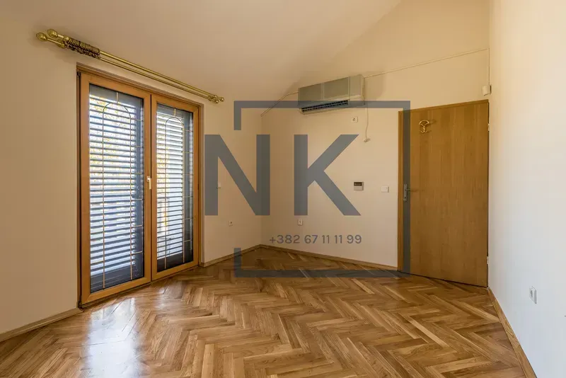 Rent, house, 370m², Zabjelo, Podgorica