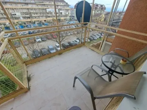 Izdavanje, dvosoban stan, 74m², Stari Aerodrom, Podgorica - image 11