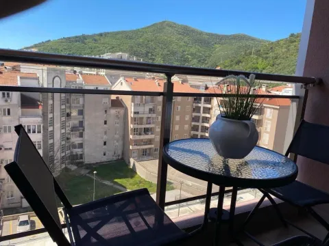 Rent, one bedroom apartment, 40m², Rozino, Budva - image 10