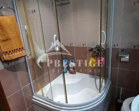 Izdavanje, dvosoban stan, 55m², Momišići, Podgorica - image 4