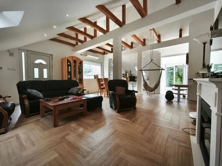 Prodaja, kuća, 350m², Vranići, Podgorica