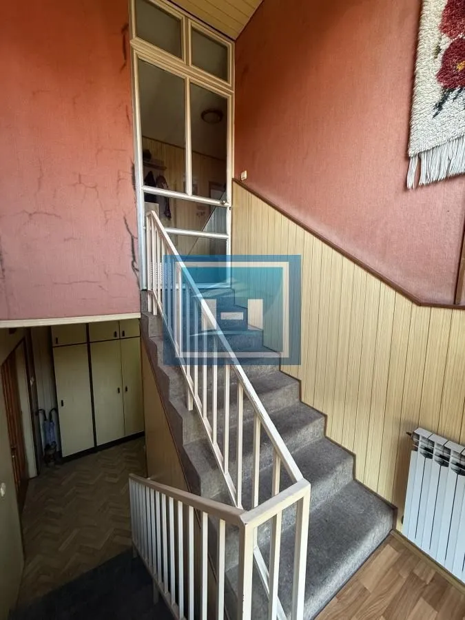 Prodaja, kuća, 160m², Trnava, Jagodina