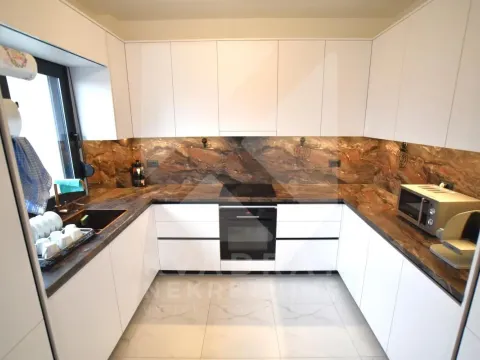 Rent, five bedroom apartment, 180m², Gornja Gorica, Podgorica - image 4