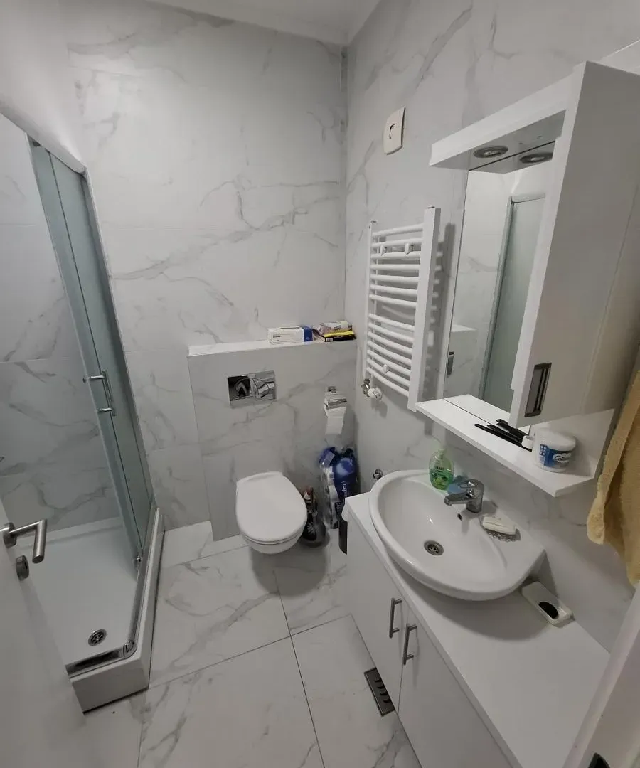 Izdavanje, dvosoban stan, 47m², Avijatičarsko naselje, Novi Sad Sve Podlokacije