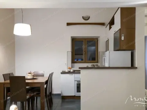 Prodaja, dvosoban stan, 50m², Grad, Kotor - image 11