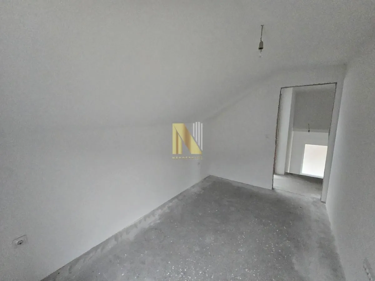 Prodaja, kuća, 125m², Ledinci, Petrovaradin