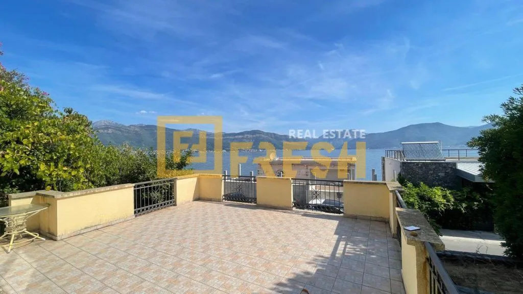 Prodaja, kuća, 185m², Tivat, Crna Gora