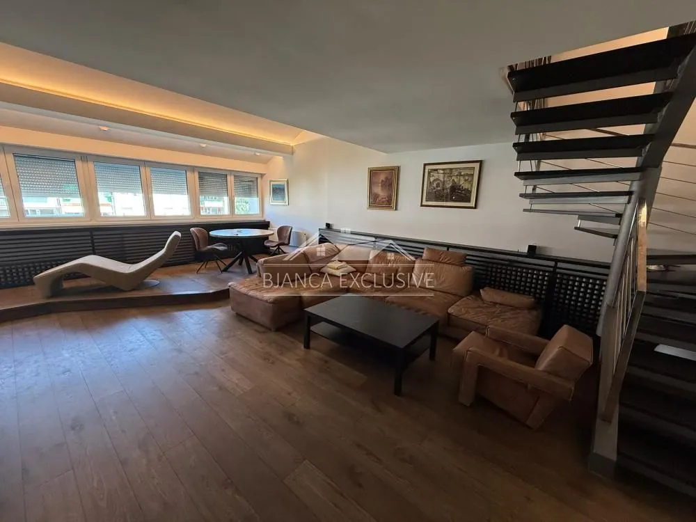 Prodaja, trosoban stan, 165m², Novi Beograd Sve Podlokacije, Beograd