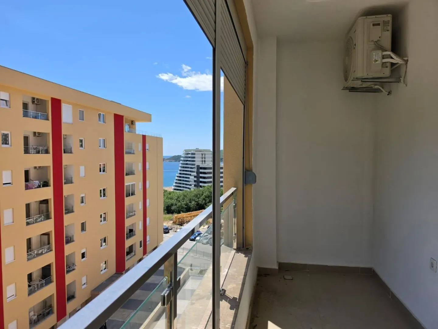 Prodaja, jednosoban stan, 44m², Bečići, Budva