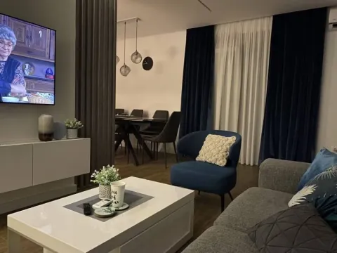 Rent, apartment, 80m², Bečići, Budva - image 5