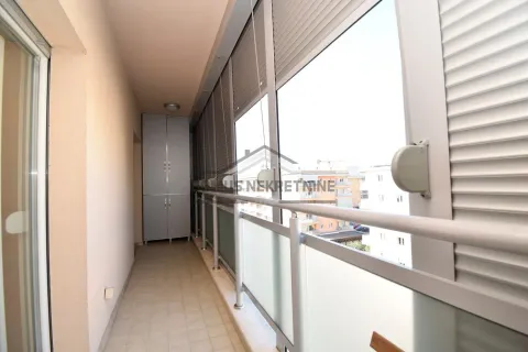 Rent, one bedroom apartment, 50m², City Kvart, Podgorica - image 9