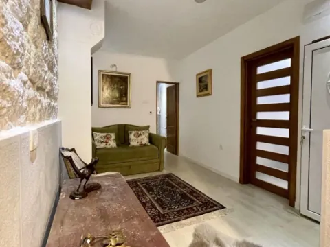 Prodaja, kuća, 114m², Prčanj, Kotor - image 9