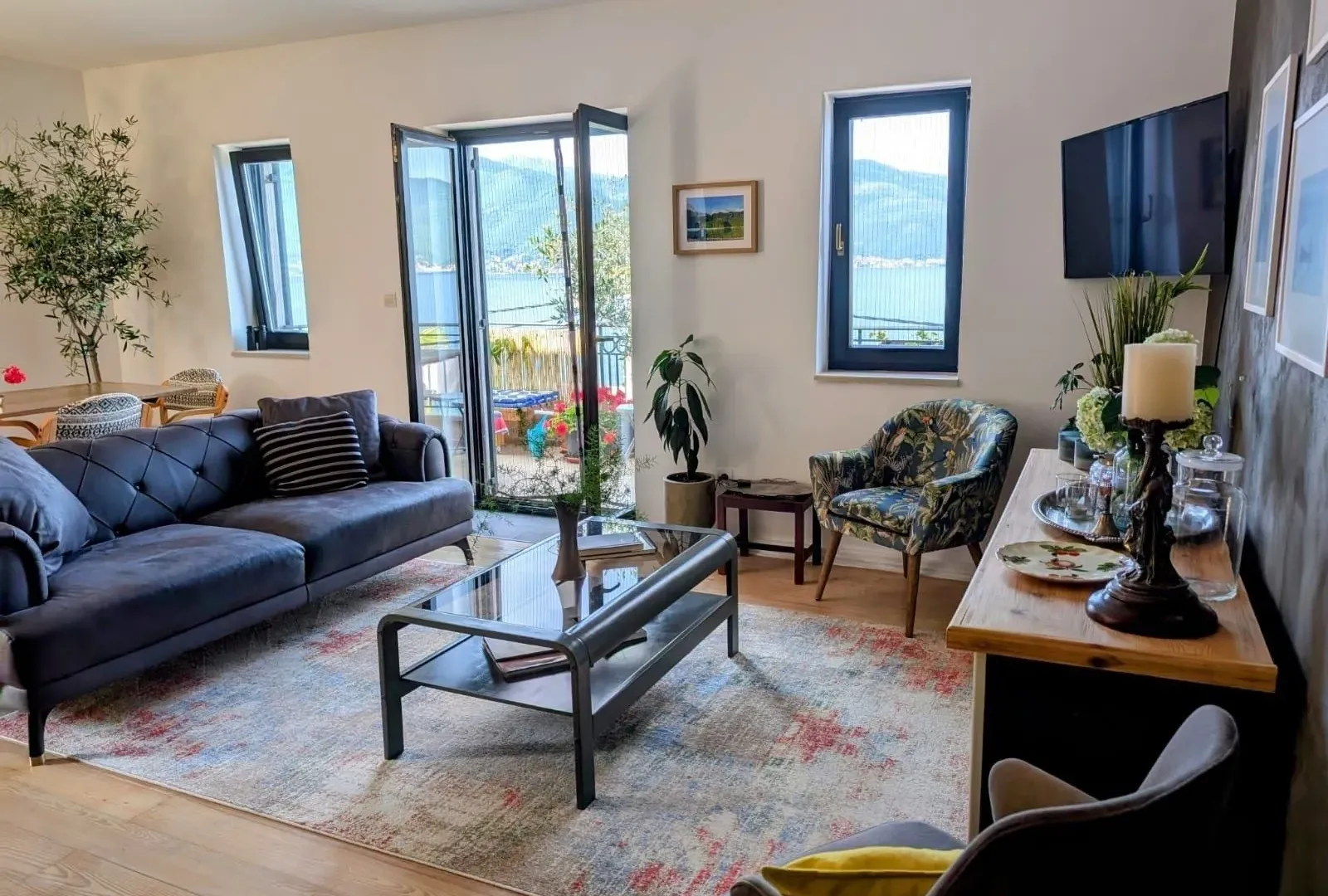 Prodaja, trosoban stan, 122m², Krašići, Tivat