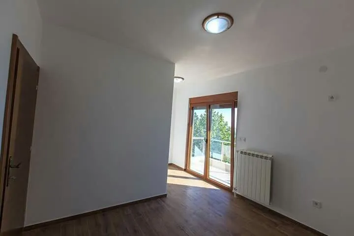 Sale, house, 500m², Šušanj, Bar
