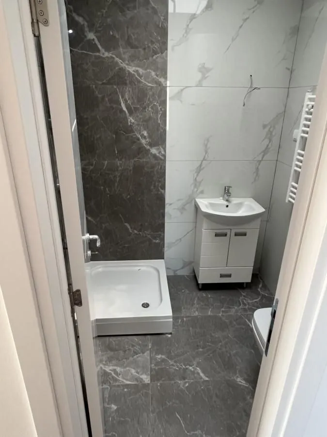 Prodaja, stan, 207m², Telep, Novi Sad Sve Podlokacije