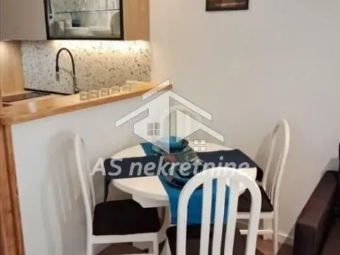 Izdavanje, dvosoban stan, 54m², Kalenić Pijaca, Vračar Sve Podlokacije - image 7
