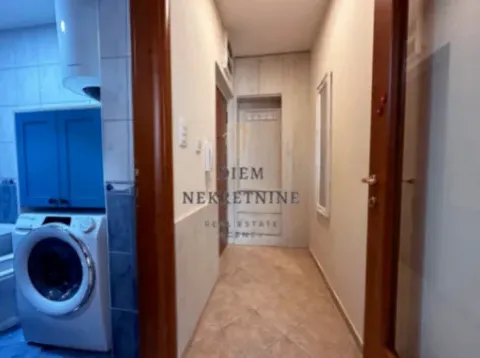 Izdavanje, jednosoban stan, 45m², Pobrežje, Podgorica - image 2