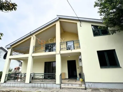 Kuća in Donja Gorica