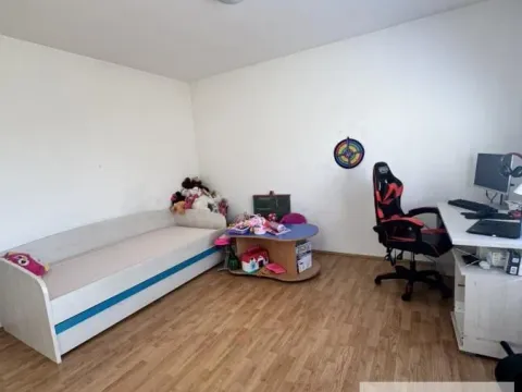 Sale, house, 164m², Surduk, Stara Pazova - image 9