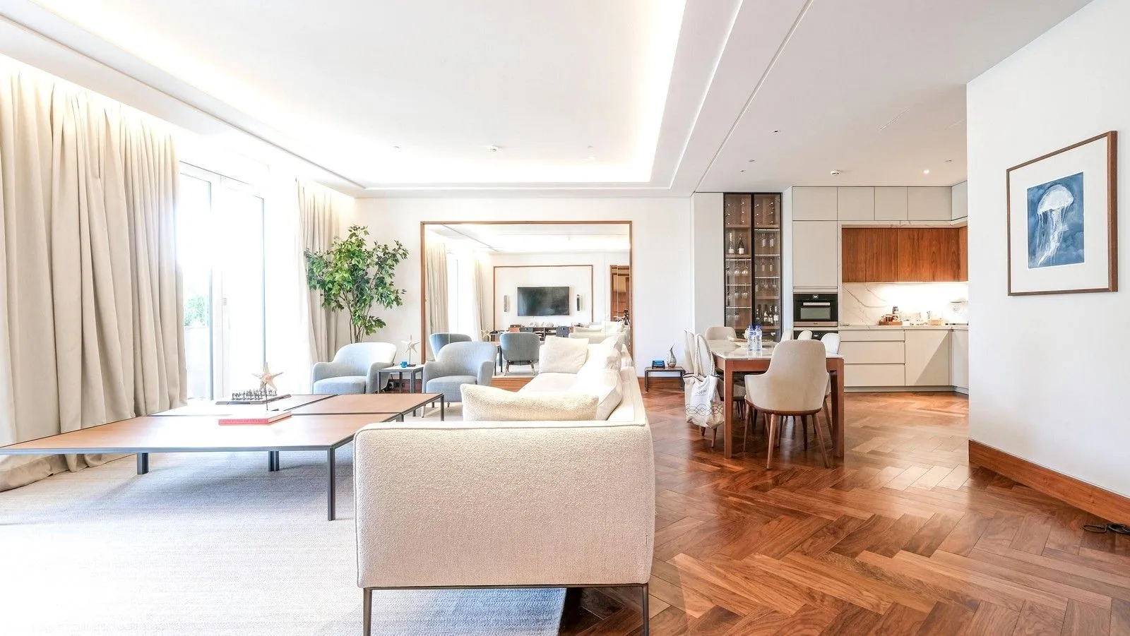 Prodaja, dvosoban stan, 183m², Tivat, Crna Gora
