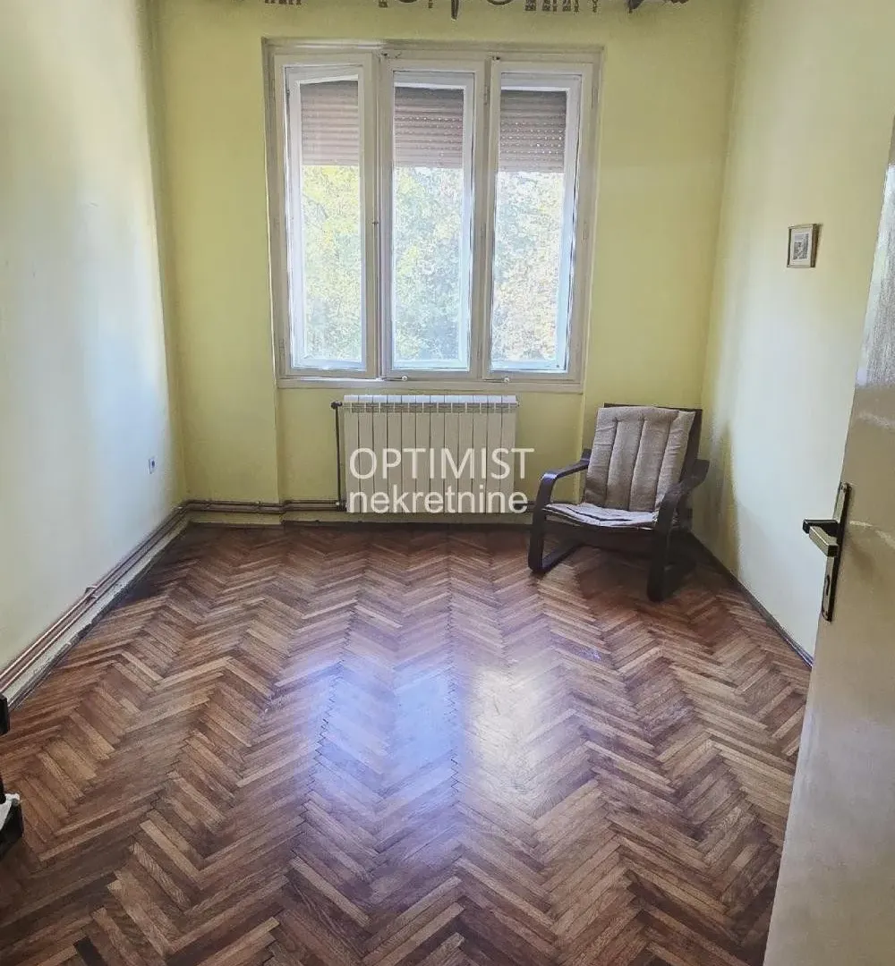 Sale, three bedroom apartment, 60m², Savski Venac, Beograd