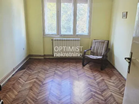 Prodaja, trosoban stan, 60m², Savski Venac, Beograd