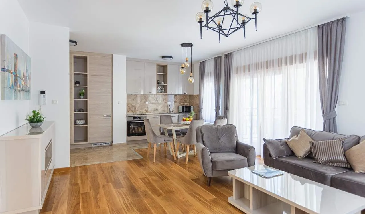 Prodaja, jednosoban stan, 74m², Budva, Crna Gora