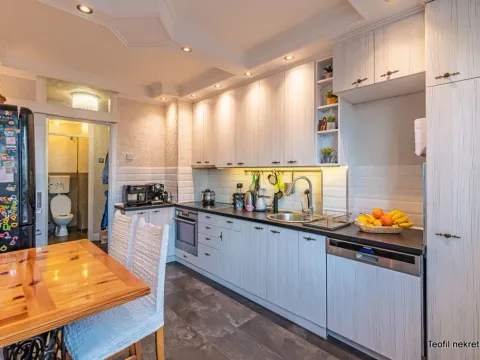 Prodaja, trosoban stan, 74m², Zemun Save Kovačevića, Zemun Sve Podlokacije - image 6