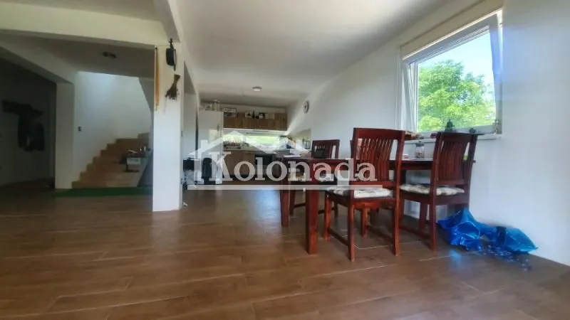 Prodaja, kuća, 340m², Sopot, Beograd