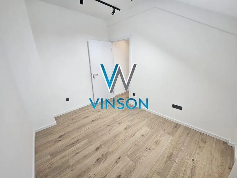 Prodaja, dvosoban stan, 58m², Centar, Novi Sad