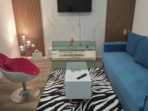 Izdavanje, dvosoban stan, 59m², Vašarište, Kragujevac - image 1