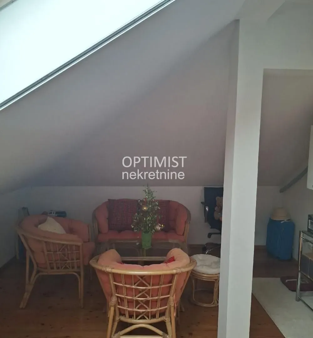 Sale, house, 98m², Zemun Meandri, Zemun Sve Podlokacije