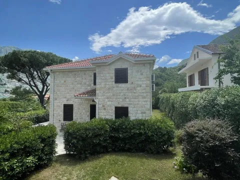 Sale, house, 160m², Prčanj, Kotor - image 16