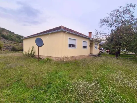 Prodaja, kuća, 144m², Rogami, Podgorica - image 7