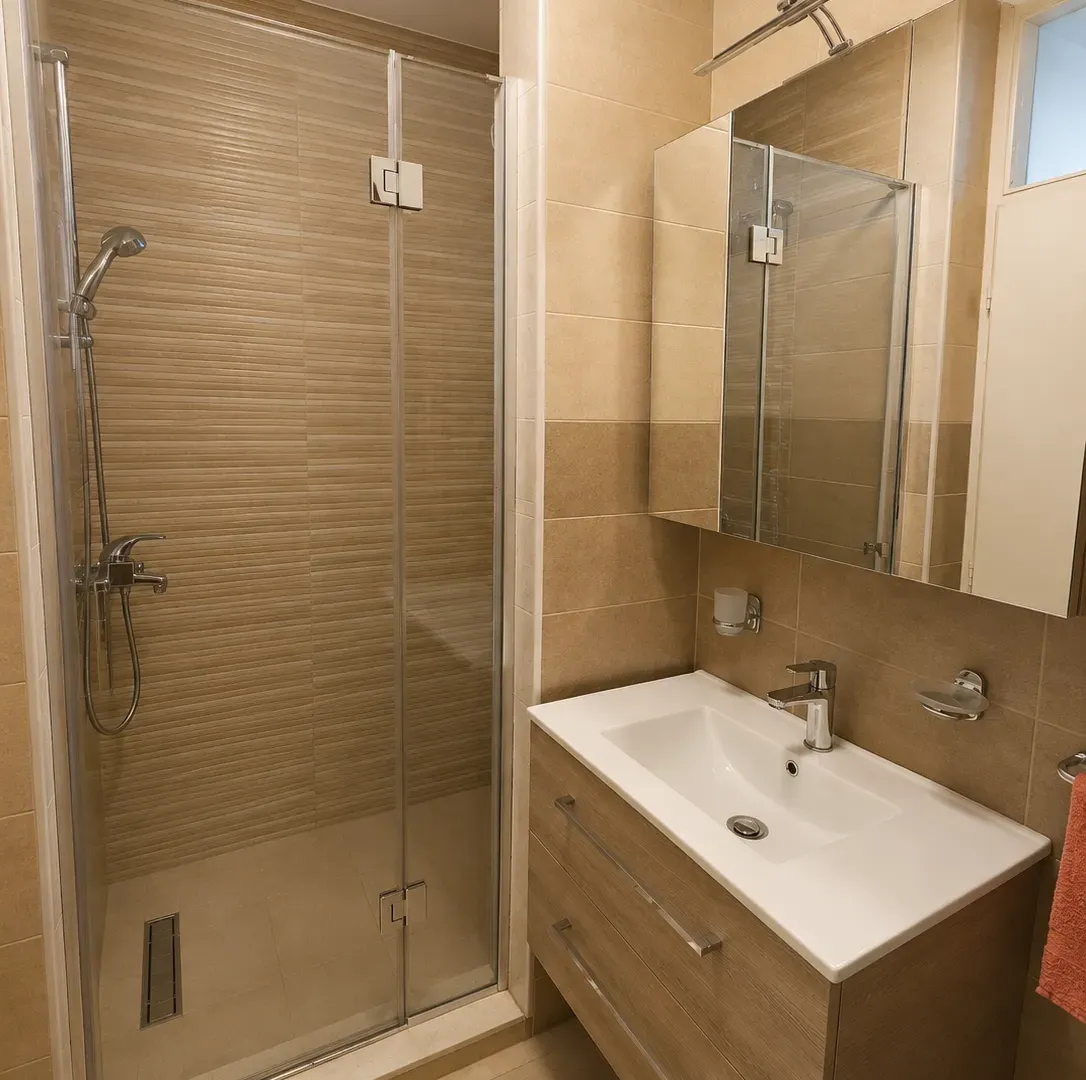 Izdavanje, dvosoban stan, 70m², Pobrežje, Podgorica
