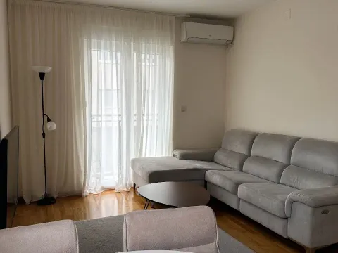 Izdavanje, dvosoban stan, 53m², Zabjelo, Podgorica - image 9