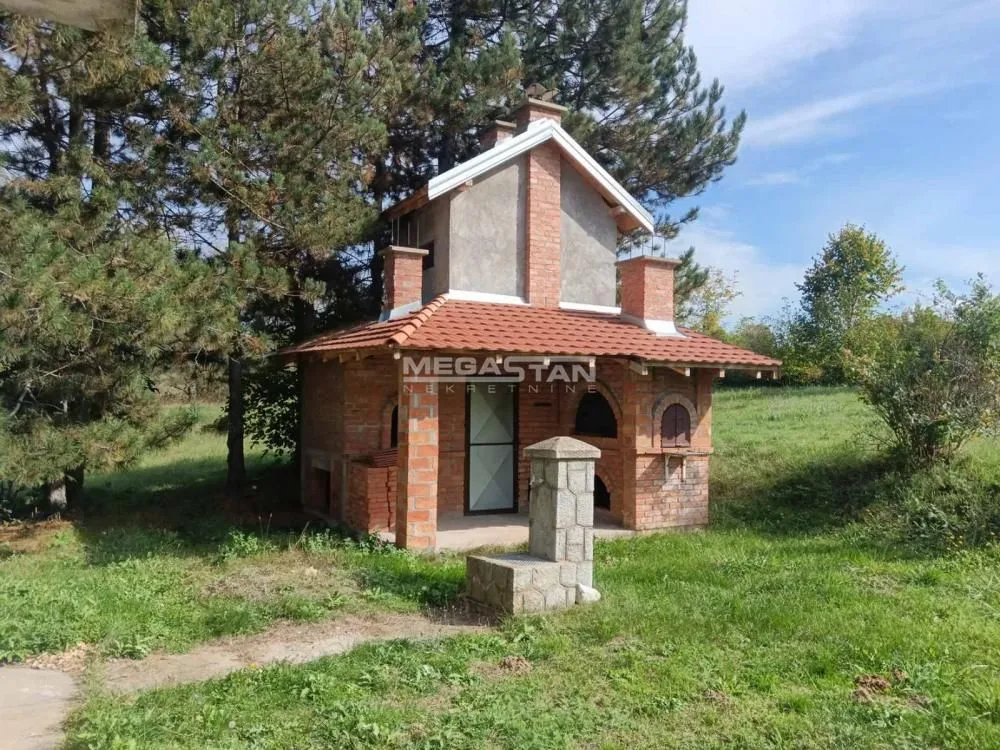 Prodaja, kuća, 191m², Lazarevac, Beograd
