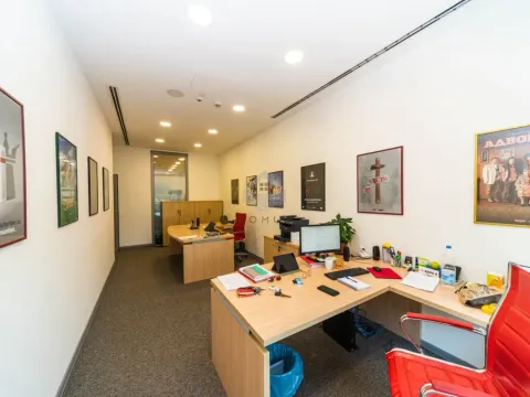 Rent, office space, 88m², Centar, Podgorica - image 9