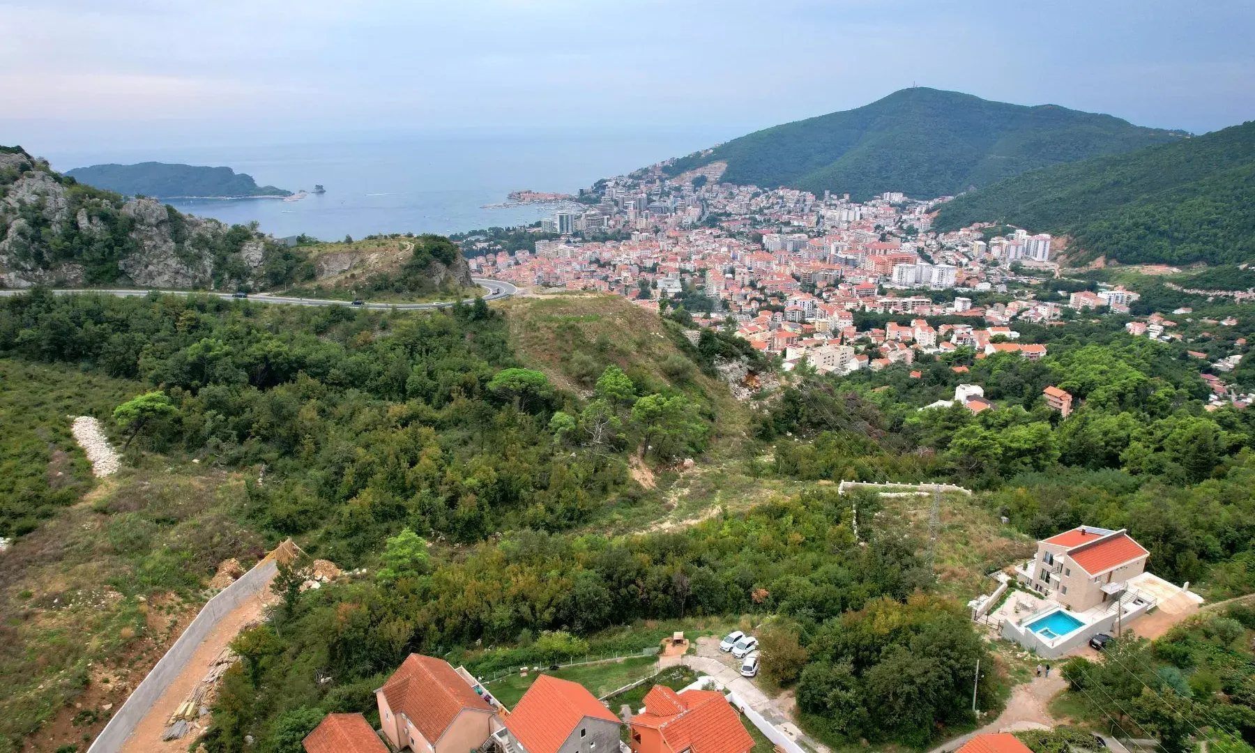Prodaja, plac, 1000m², Markovići, Budva